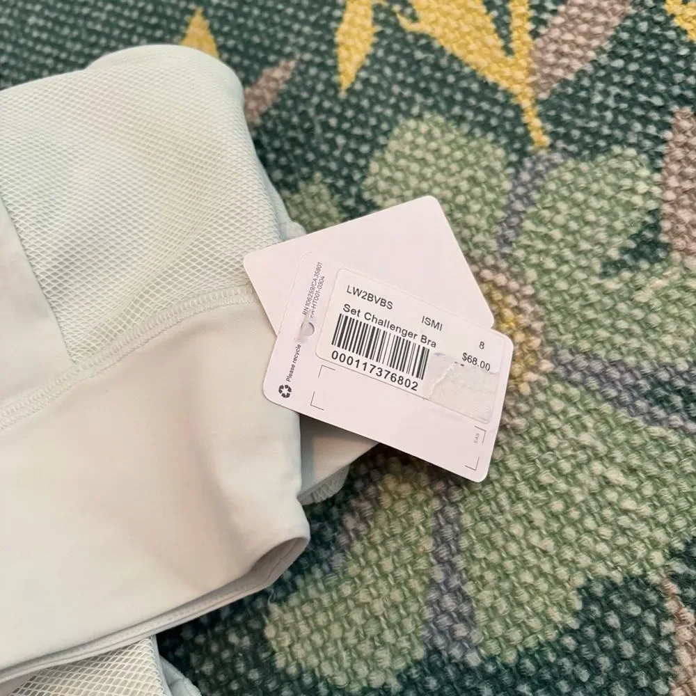 NWT Lululemon Set Challenger Athletic Workout Sports Bra in Island Mist Size 8‎
